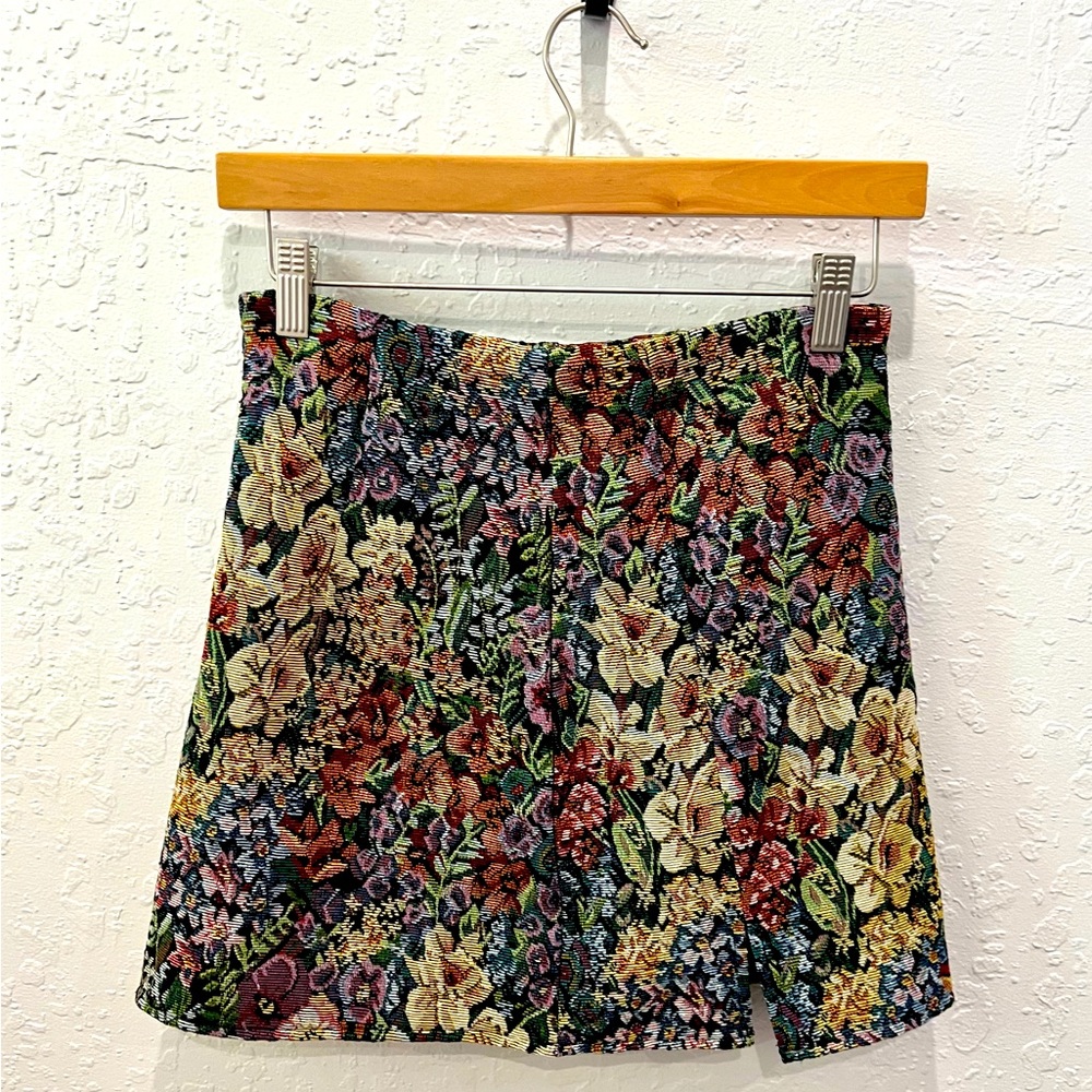 SHEIN floral mini skirt